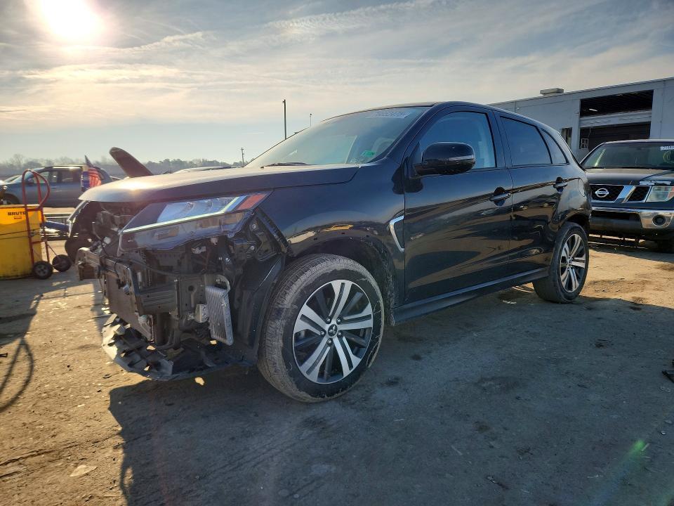 Mitsubishi Outlander 2022, VIN JA4ARUAU2NU023146, 3/5
