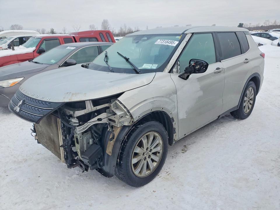 Mitsubishi Outlander 2022, VIN JA4ARUAU5NU023576, 5/5