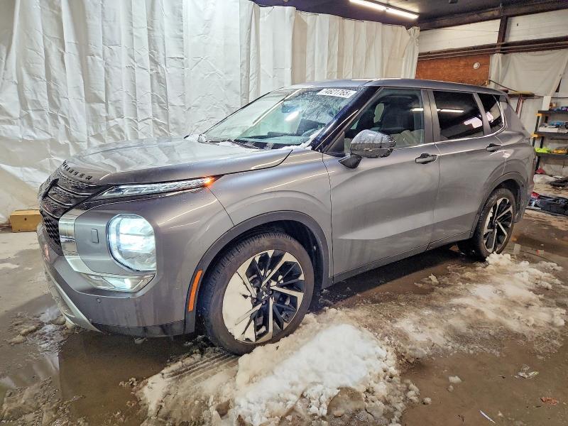 Mitsubishi Outlander 2022, VIN JA4ARUAU7NU009372, 5/5