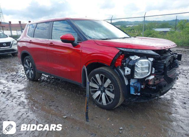 Mitsubishi Outlander 2024, VIN JA4J4VA85RZ058649, 1/8