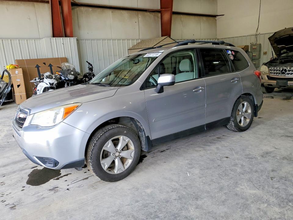 Subaru Forester 2015, VIN JF2SJADC8FH413358, 4/11