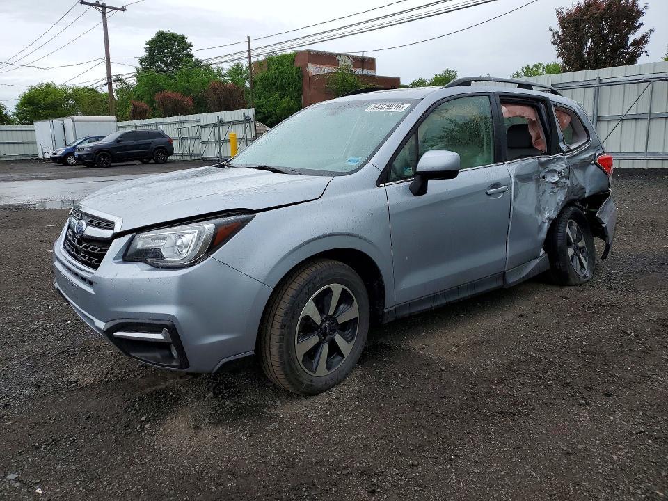 Subaru Forester 2017, VIN JF2SJAEC5HG460192, 1/5