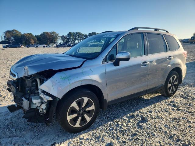 Subaru Forester 2018, VIN JF2SJAEC8JH540702, 1/5