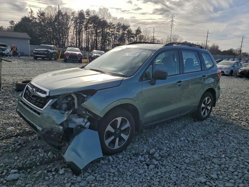 Subaru Forester 2018, VIN JF2SJAEC8JH540702, 3/5