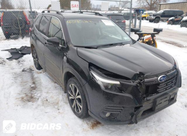 Subaru Forester 2023, VIN JF2SKAJC7PH444748, 3/5