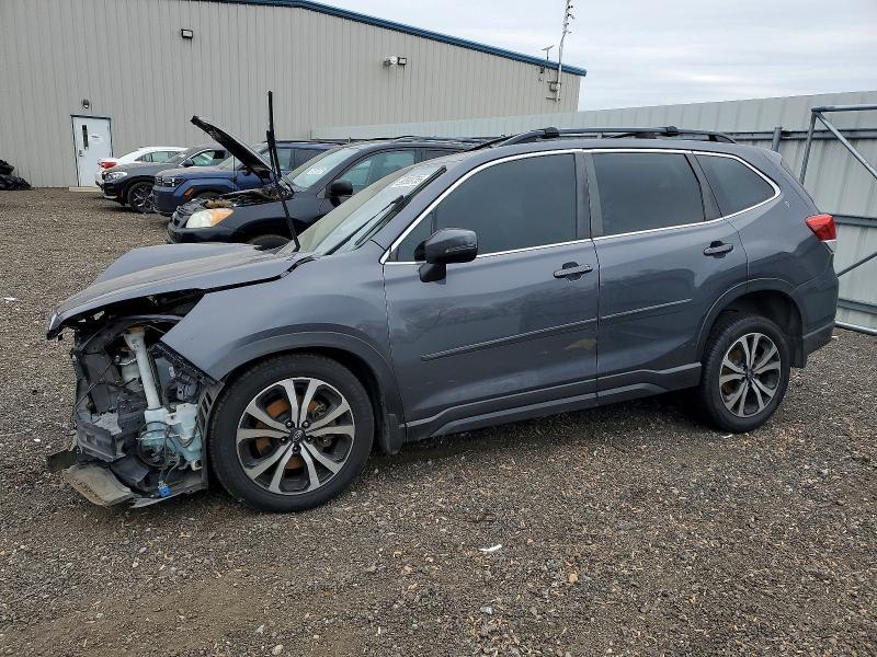 Subaru Forester 2021, VIN JF2SKALC0MH531612, 3/5