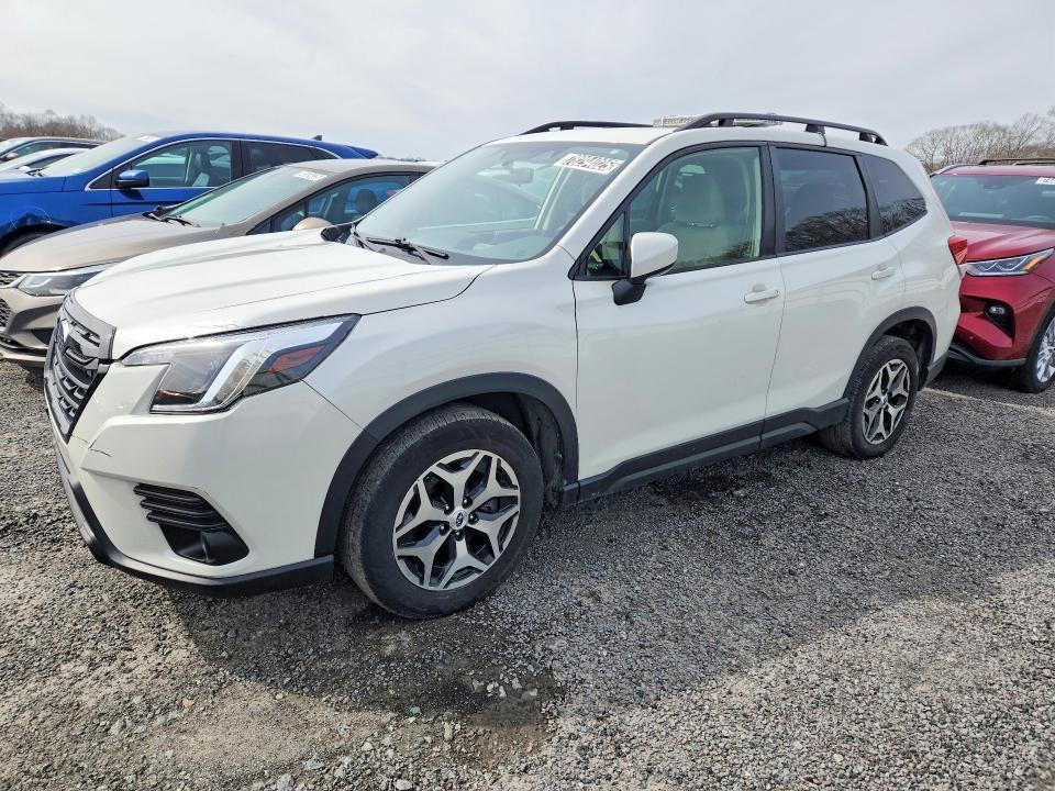 Subaru Forester 2023, VIN JF2SKAMCXPH488867, 3/5
