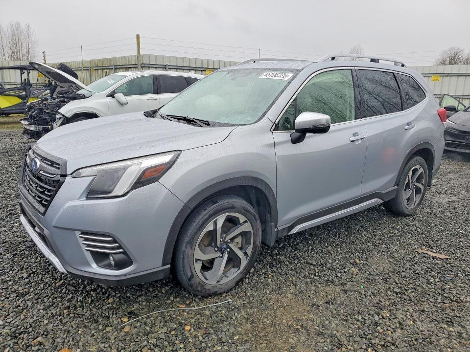Subaru Forester 2023, VIN JF2SKAPC6PH462049, 2/11