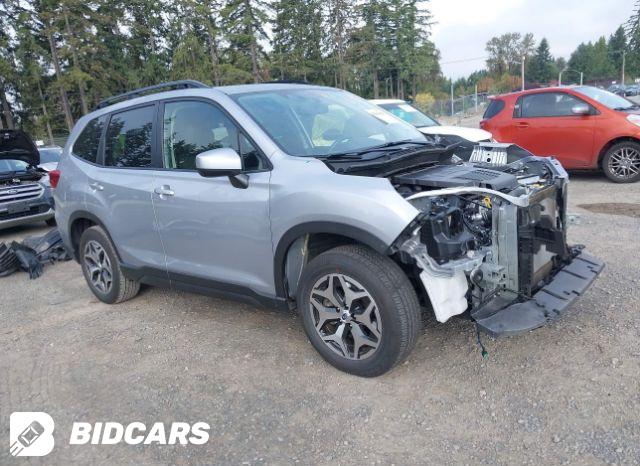 Subaru Forester 2022, VIN JF2SKARC8NH529633, 3/5