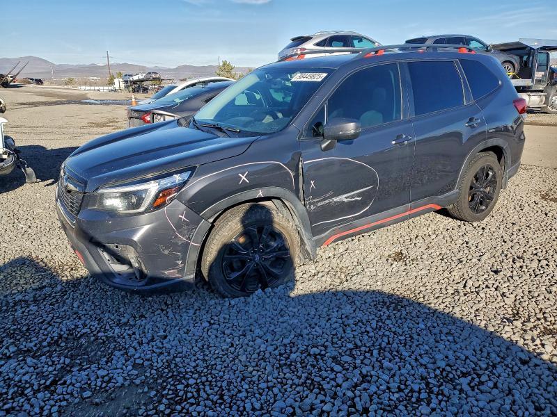 Subaru Forester 2022, VIN JF2SKARCXNH475218, 3/5
