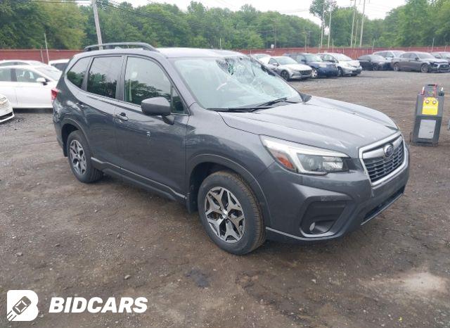 Subaru Forester 2020, VIN JF2SKAXC0LH600632, 3/5