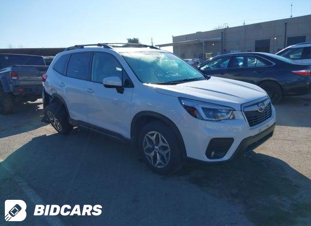 Subaru Forester 2021, VIN JF2SKAXC8MH591485, 3/5