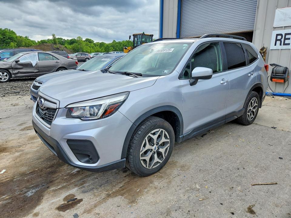 Subaru Forester 2020, VIN JF2SKAXC9LH541516, 3/5