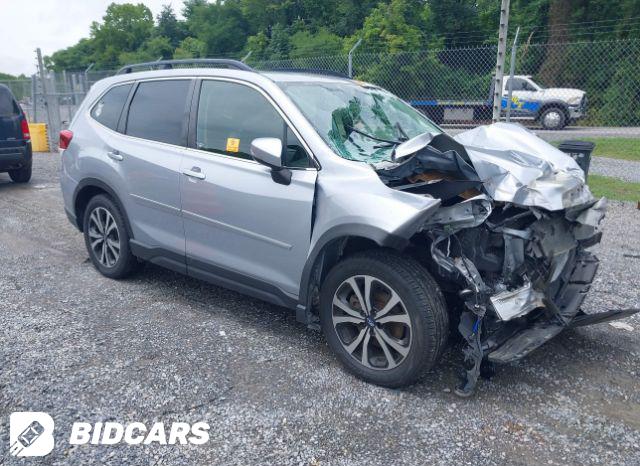Subaru Forester 2021, VIN JF2SKAXCXMH420818, 4/10