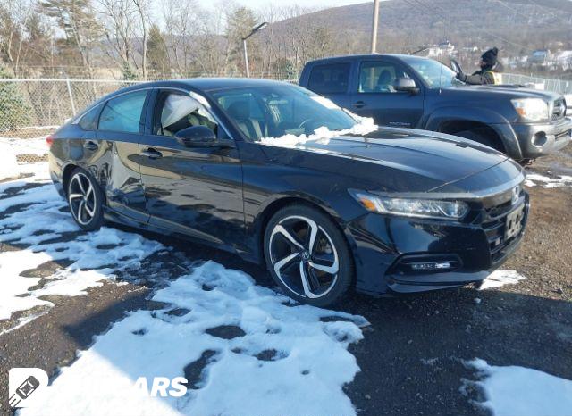 Honda Accord 2017, VIN JHMCR6F33HC012689, 3/5