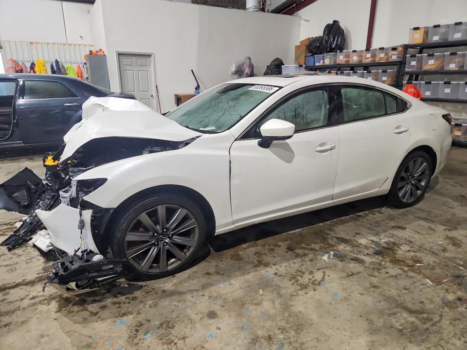 Mazda 6 2018, VIN JM1GL1VM9J1324678, 2/9
