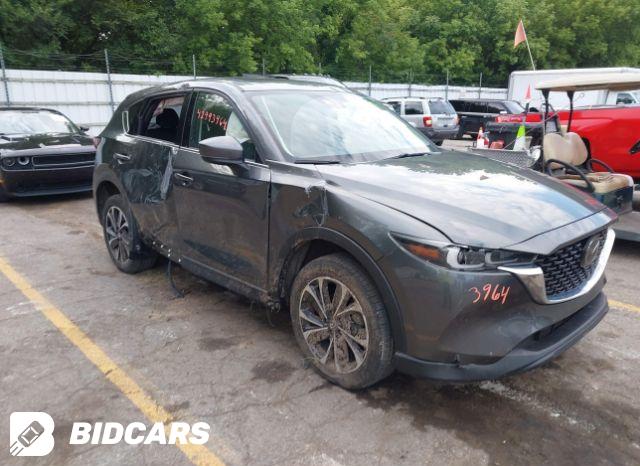 Mazda CX-5 2022, VIN JM3KFBCM4N0575444, 3/5