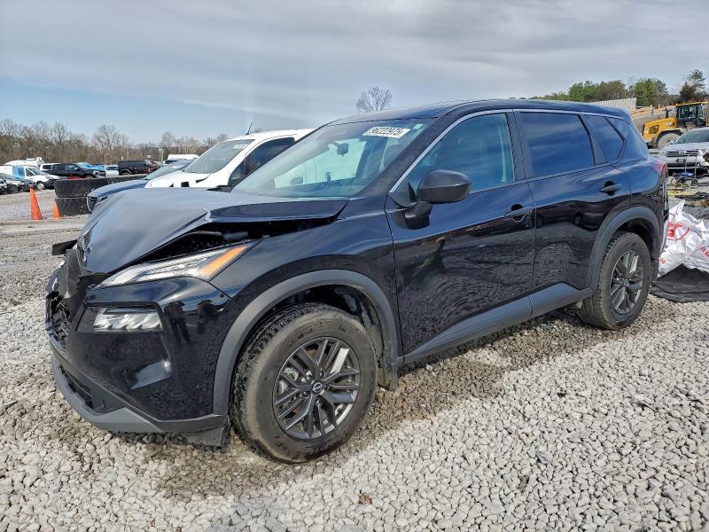 Nissan Rogue 2023, VIN JN8BT3CB4PW492039, 2/5