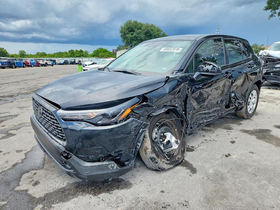 Toyota Corolla 2022, VIN JTDEAMDE5N3003899, 3/5