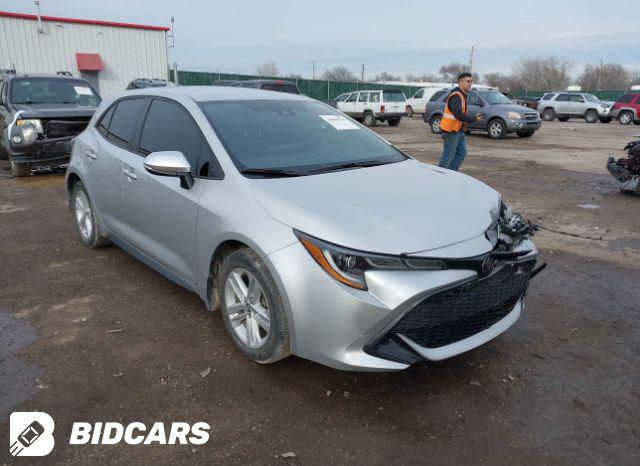 Toyota Corolla 2021, VIN JTDEAMDE6MJ030507, 1/5