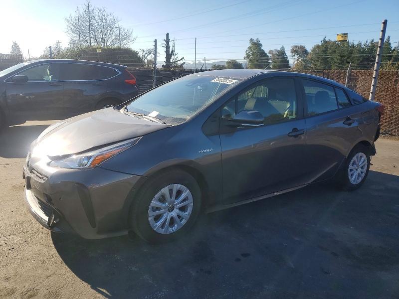 Toyota Prius 2022, VIN JTDKAMFU4N3183819, 3/5
