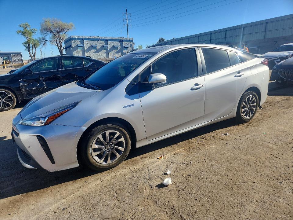 Toyota Prius 2022, VIN JTDKAMFU7N3161278, 2/11