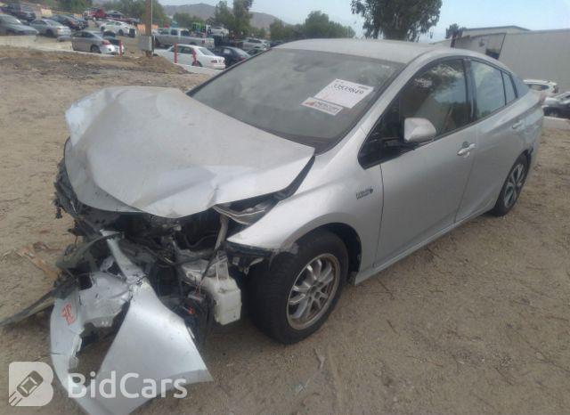 Toyota Prius 2017, VIN JTDKARFP8H3047480, 2/5