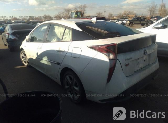 Toyota Prius 2016, VIN JTDKARFU4G3021947, 3/5