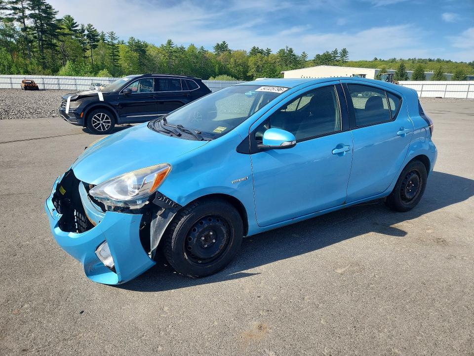 Toyota Prius 2016, VIN JTDKARFU6G3515372, 2/5