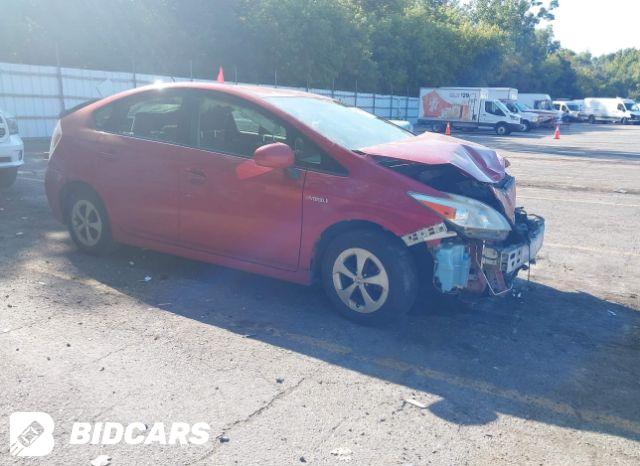 Toyota Prius 2016, VIN JTDKARFU8G3006044, 4/5