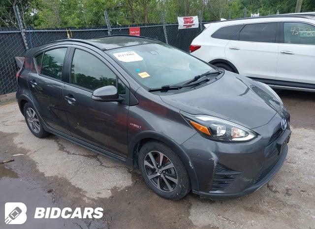 Toyota Prius 2019, VIN JTDKARFU8K3082713, 2/5