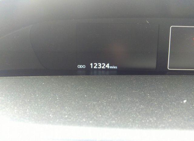 Toyota Prius 2018, VIN JTDKBRFU4J3081845, 6/17