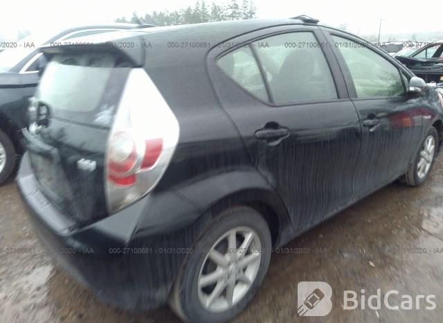 Toyota Prius 2012, VIN JTDKDTB33C1523369, 4/21