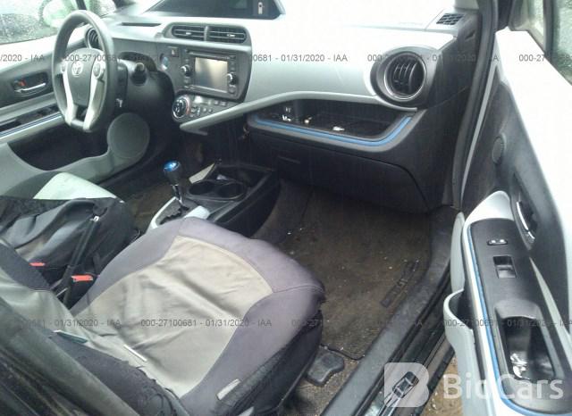 Toyota Prius 2012, VIN JTDKDTB33C1523369, 5/21