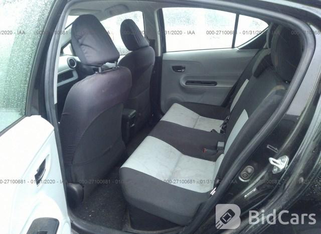 Toyota Prius 2012, VIN JTDKDTB33C1523369, 8/21