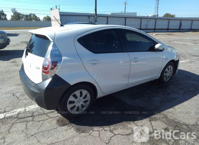 Toyota Prius 2012, VIN JTDKDTB37C1524783, 4/21