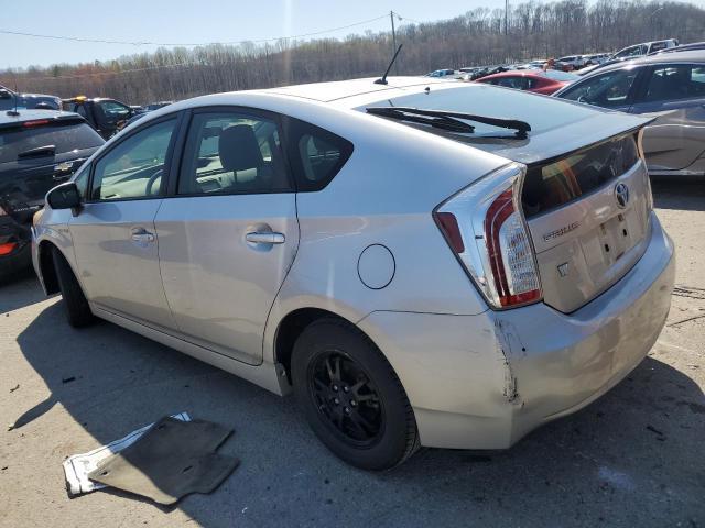 Toyota Prius 2013, VIN JTDKN3DU0D5542345, 2/5