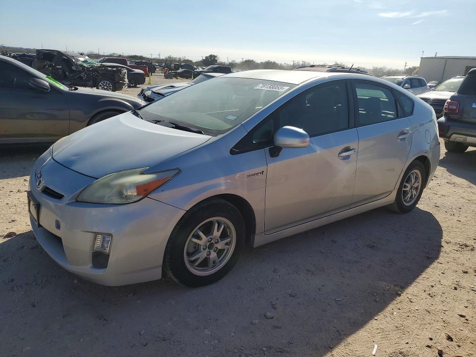 Toyota Prius 2010, VIN JTDKN3DU3A0018745, 15/19