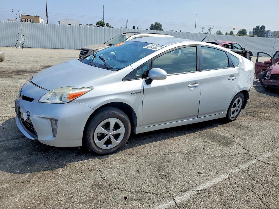 Toyota Prius 2014, VIN JTDKN3DU4E0374319, 1/5
