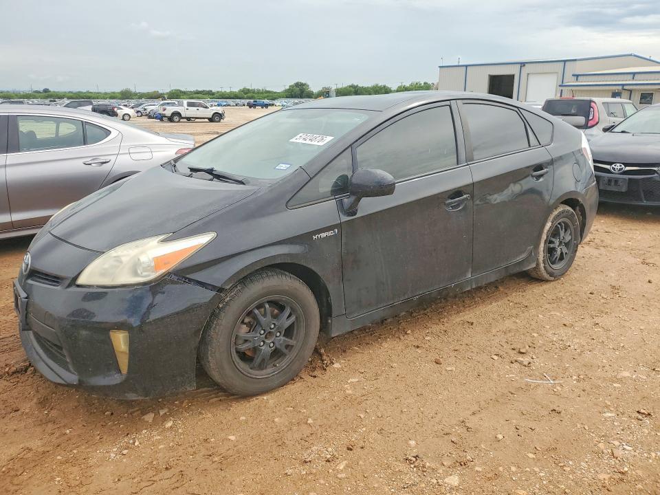 Toyota Prius 2014, VIN JTDKN3DU4E0374319, 2/5