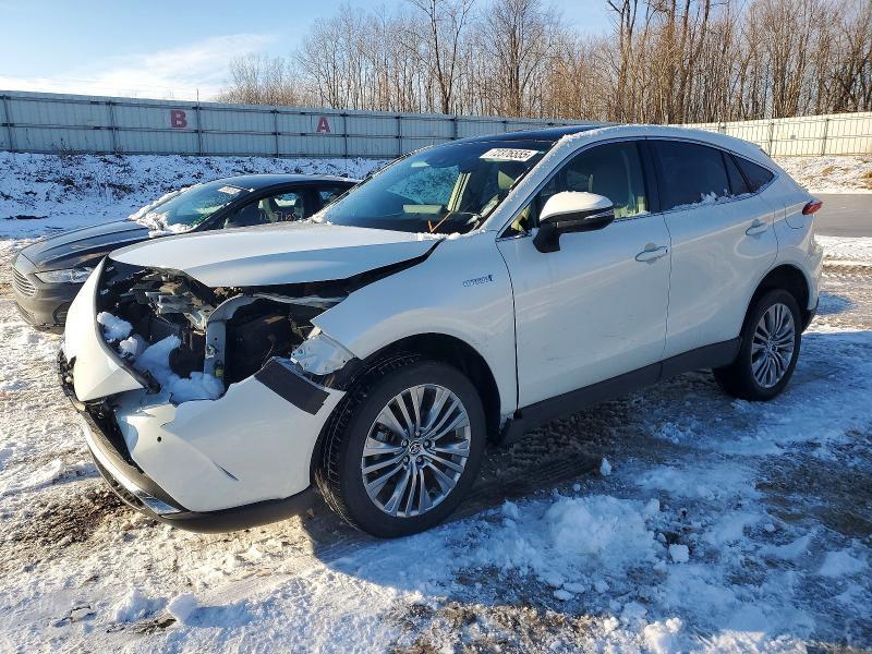 Toyota Venza 2021, VIN JTEAAAAH2MJ038840, 2/5