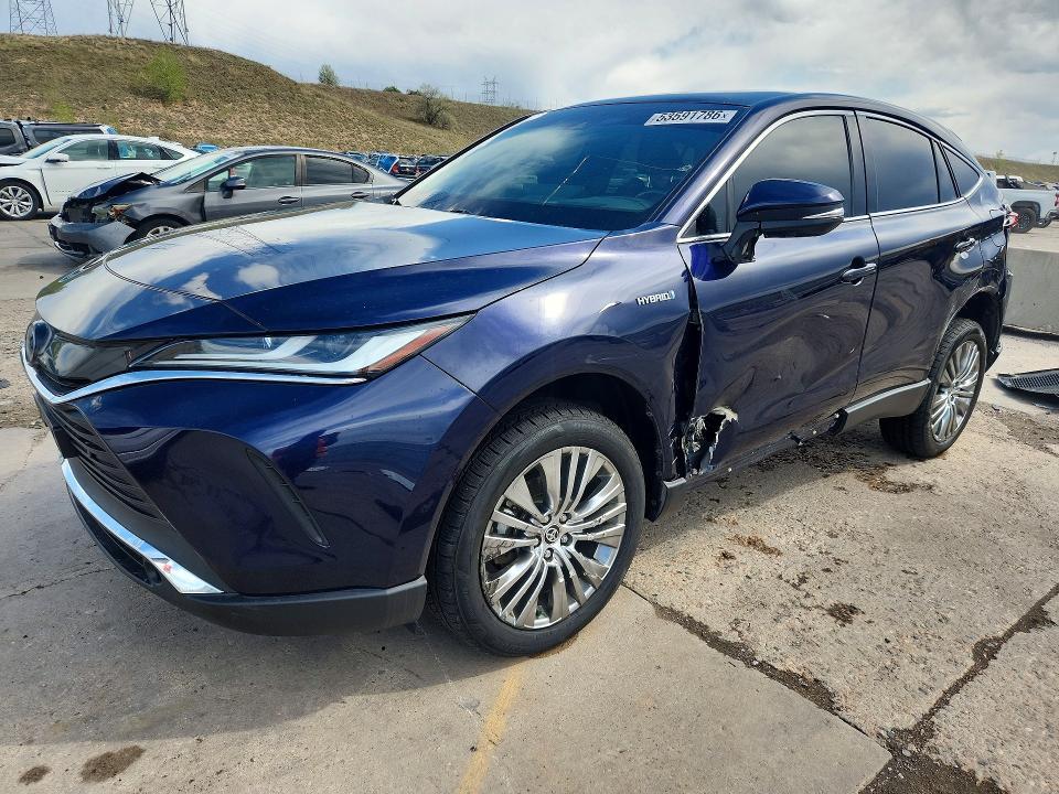 Toyota Venza 2021, VIN JTEAAAAH6MJ022558, 2/5