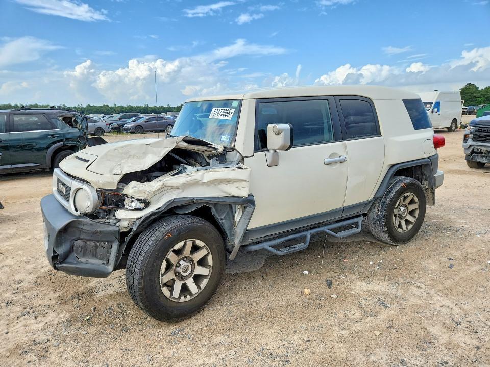 Toyota FJ Cruiser 2014, VIN JTEBU4BF8EK189252, 4/8