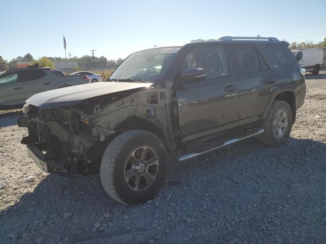 Toyota 4runner 2018, VIN JTEBU5JR8J5596658, 2/5