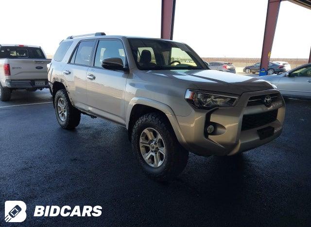 Toyota 4runner 2020, VIN JTEBU5JRXL5793317, 1/5