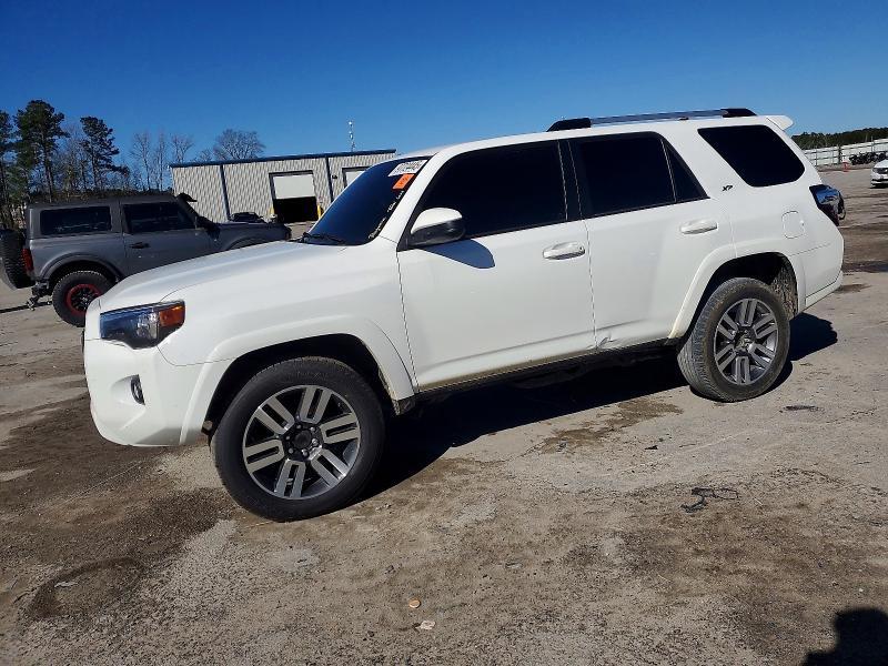 Toyota 4runner 2022, VIN JTEKU5JR4N6020162, 5/5