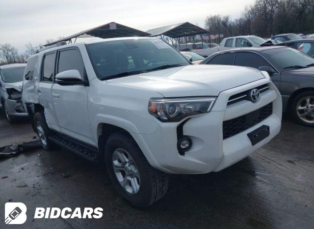 Toyota 4runner 2021, VIN JTENU5JR3M5841206, 1/5