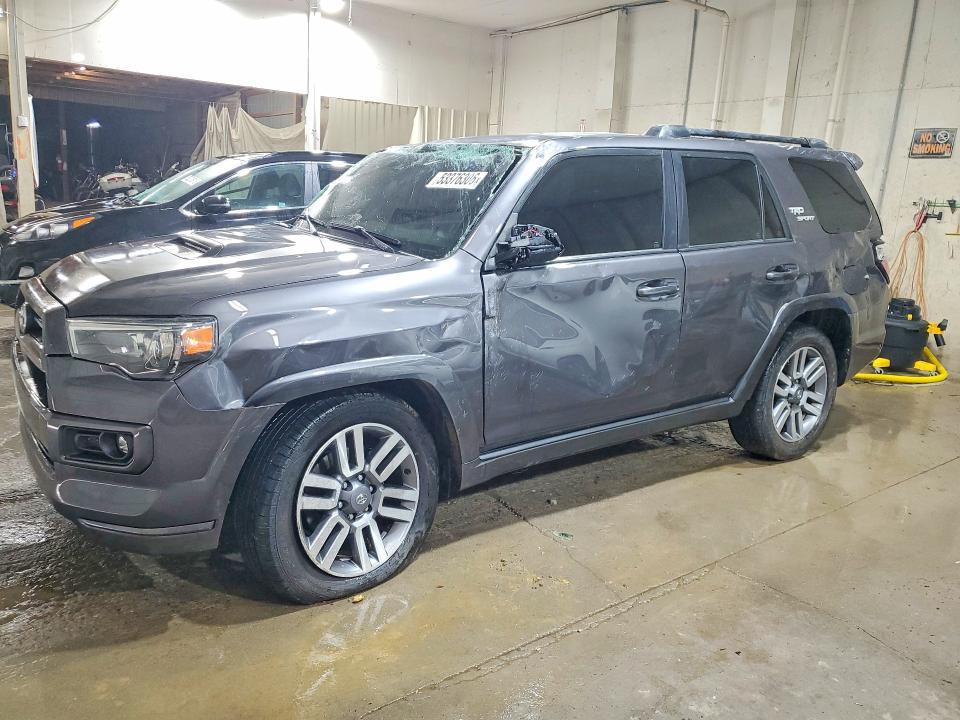 Toyota 4runner 2021, VIN JTEPU5JR5M5950078, 3/10