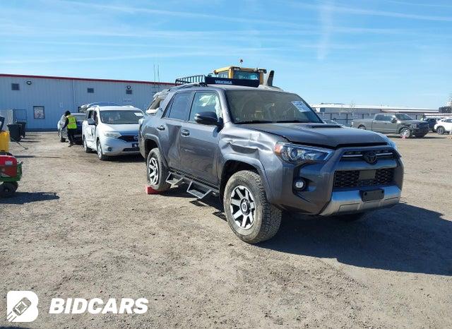 Toyota 4runner 2021, VIN JTEPU5JR5M5950078, 10/10