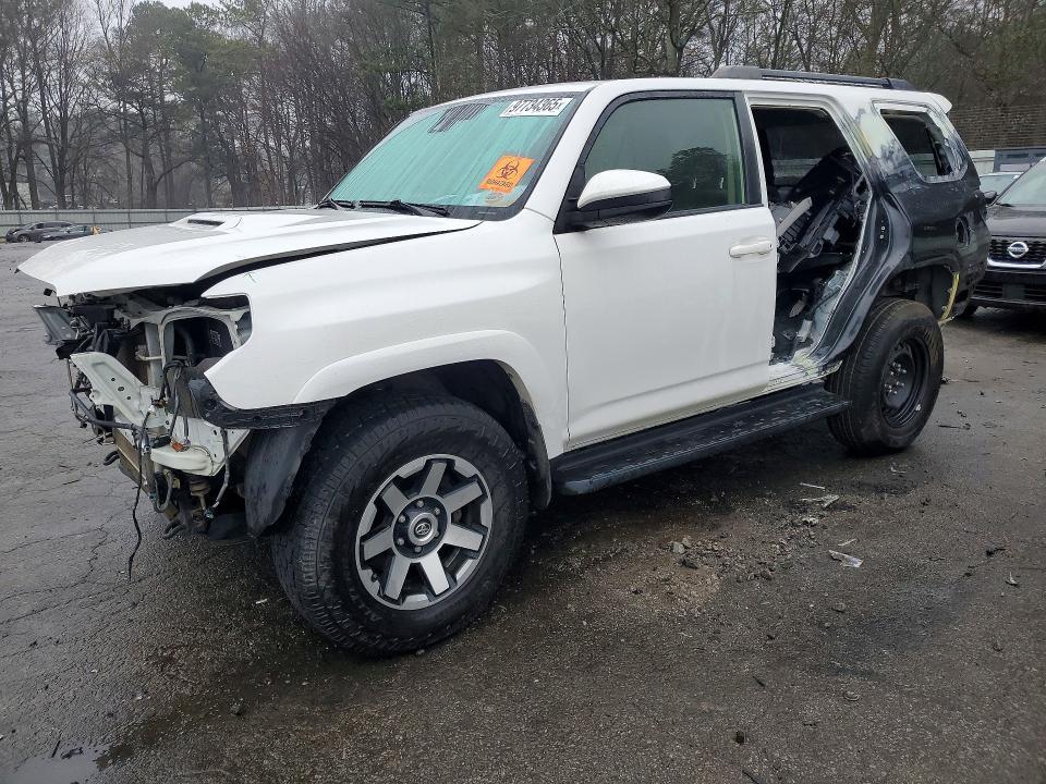 Toyota 4runner 2021, VIN JTERU5JR0M5841309, 2/5